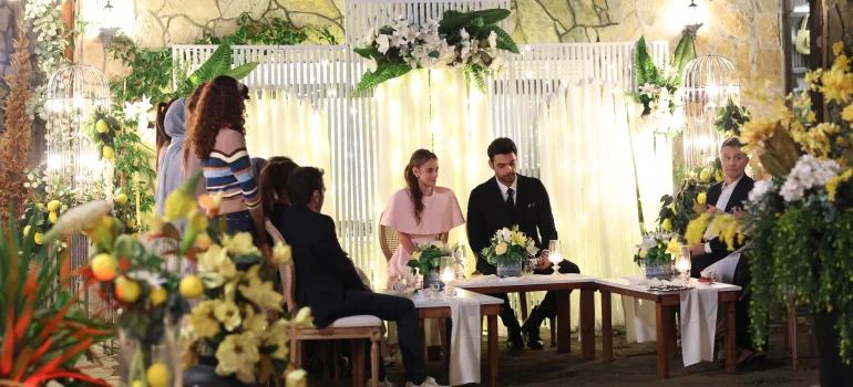 Evlilik Güzeldir dizisi TRT 1 tanıtım görseli
